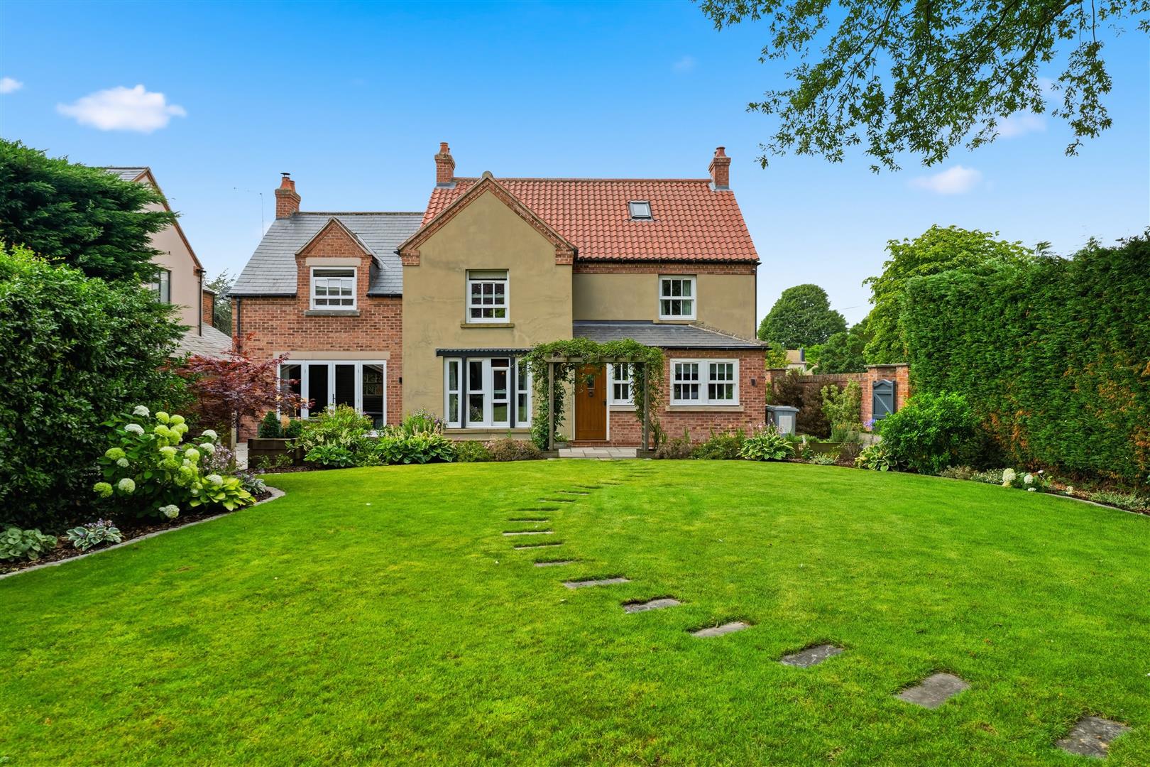 Dale House Main Street  Bleasby